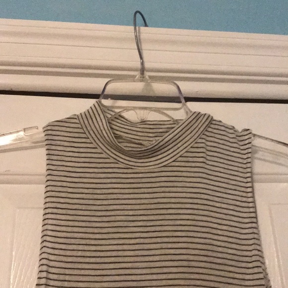 stripped tunic - Picture 3 of 3